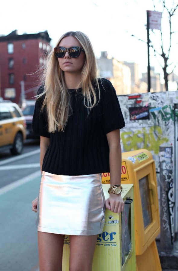 metallic-mini-skirt-street-style